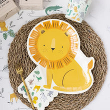 Load image into Gallery viewer, Safari Lion Shaped Paper Plate