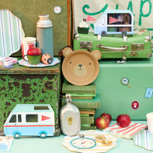 Load image into Gallery viewer, Meri Meri Woodland Bear Plates