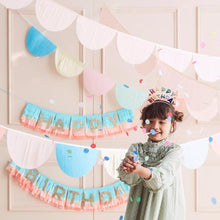 Load image into Gallery viewer, Meri Meri Peach Tissue Paper Scallop Garland