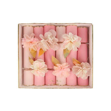 Load image into Gallery viewer, Meri Meri Floral Crackers