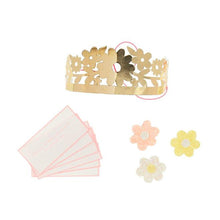 Load image into Gallery viewer, Meri Meri Floral Crackers