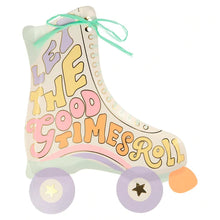 Load image into Gallery viewer, Meri Meri Roller Skate Plates