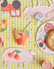 Load image into Gallery viewer, Meri Meri On The Farmyard Pig Plates
