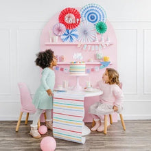 Load image into Gallery viewer, Oui Party Birthday Paper Party Cups