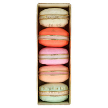 Load image into Gallery viewer, Meri Meri Ladurée Paris Macaron Surprise Balls