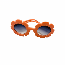 Load image into Gallery viewer, Peach Kids Flower Sunglasses
