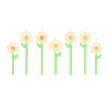 Load image into Gallery viewer, Meri Meri Daisy Candles
