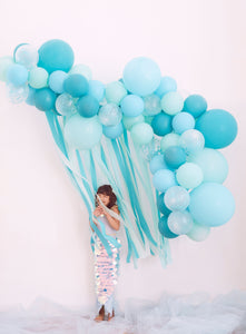 Meri Meri Blue Balloon Arch And Streamer Kit