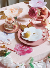 Load image into Gallery viewer, Meri Meri Rose Garden Plates
