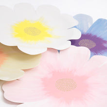 Load image into Gallery viewer, Meri Meri Flower Garden Large Plates
